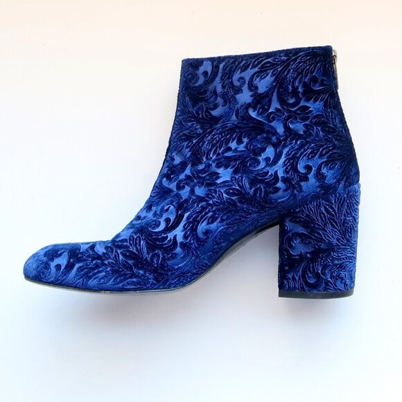 Stuart Weitzman Blue Floral Velvet Block Heel Ankle Boots Booties Size 9.5 - Picture 9 of 16